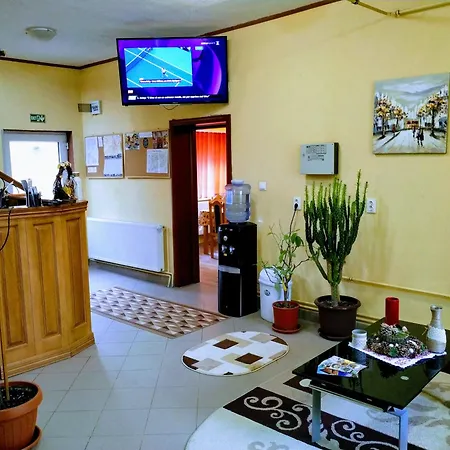 Venesis House 3*